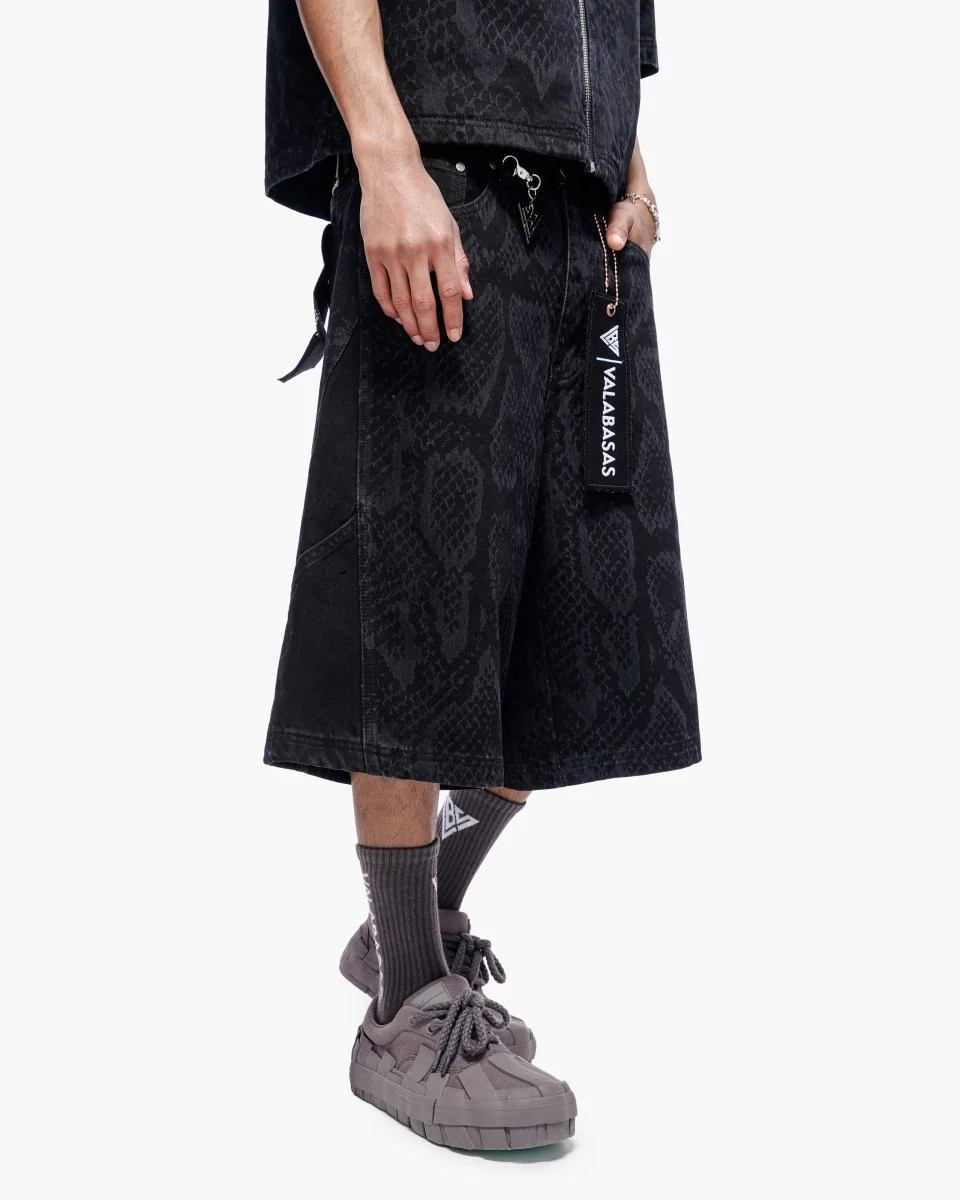 Voidscale Baggy Jorts Black Wash